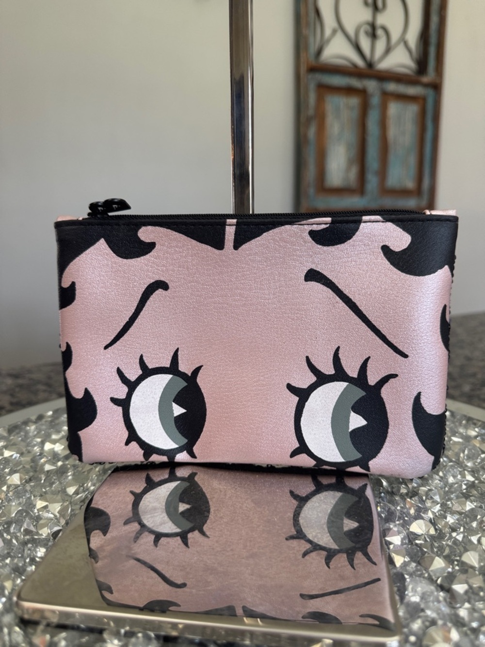 Betty Boop vs Ipsy Pink Eye Graphic Zip Pouch sequins back 2019 NEW